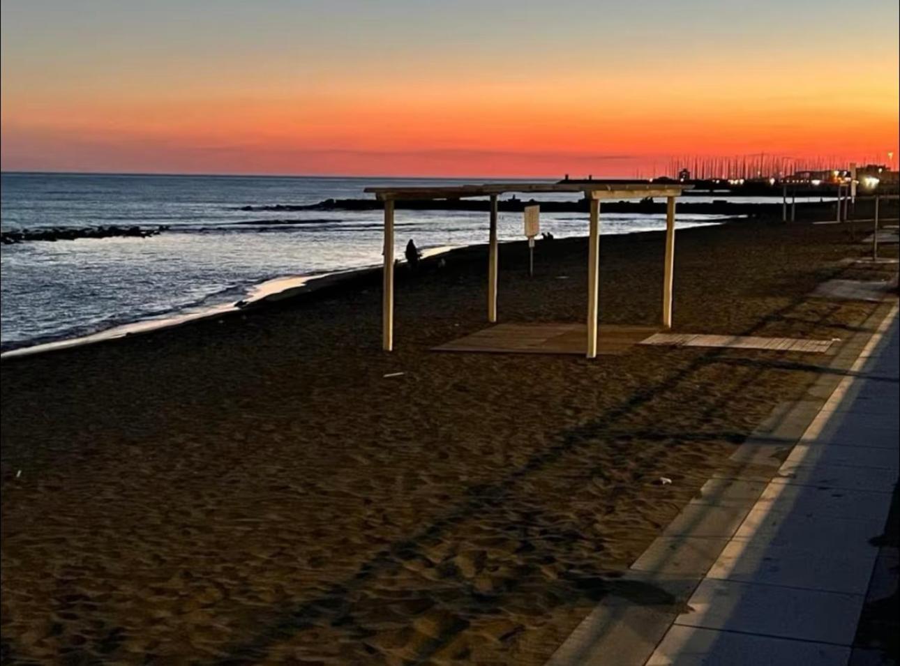 Penthouse Salus Sea View Terrace Apartment Lido di Ostia Luaran gambar
