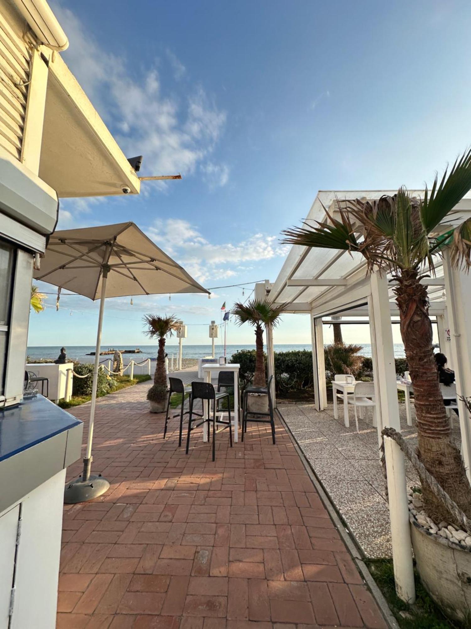 Penthouse Salus Sea View Terrace Apartment Lido di Ostia Luaran gambar