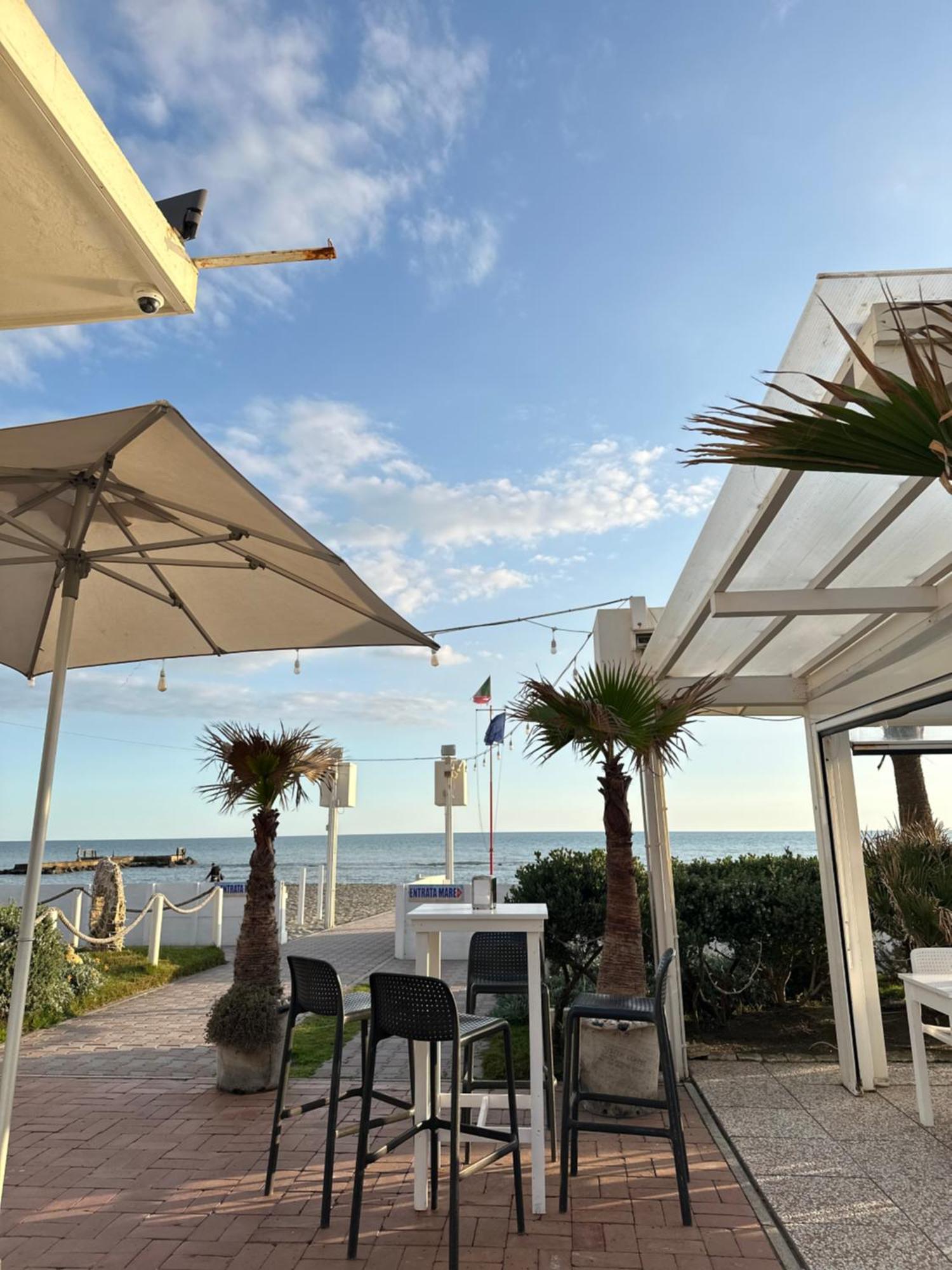 Penthouse Salus Sea View Terrace Apartment Lido di Ostia Luaran gambar